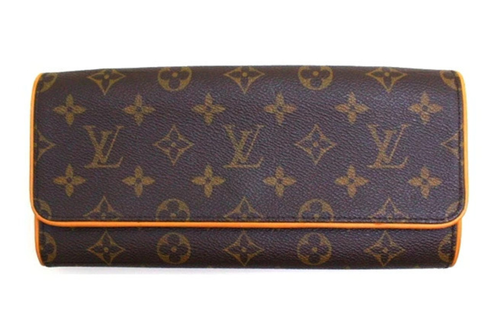 LOUIS VUITTON Shoulder Bag Pochette Twin Monogram